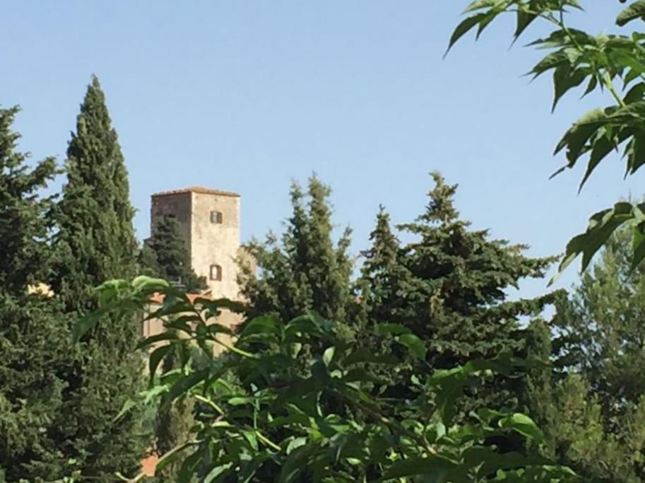 Zauber Im Turm - In Einem Der Schoensten Doerfer Монтемерано Экстерьер фото